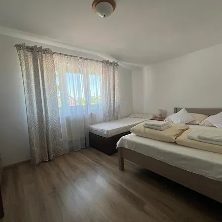 Penzion I Pod Dębem