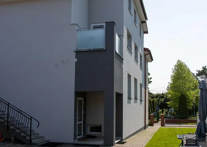 I Pod Debem Rowy (Pomerania)