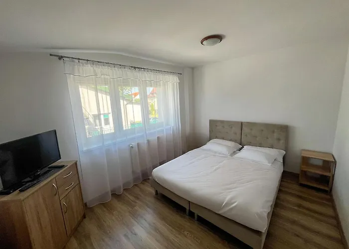 I Pod Debem 3* Rowy (Pomerania)